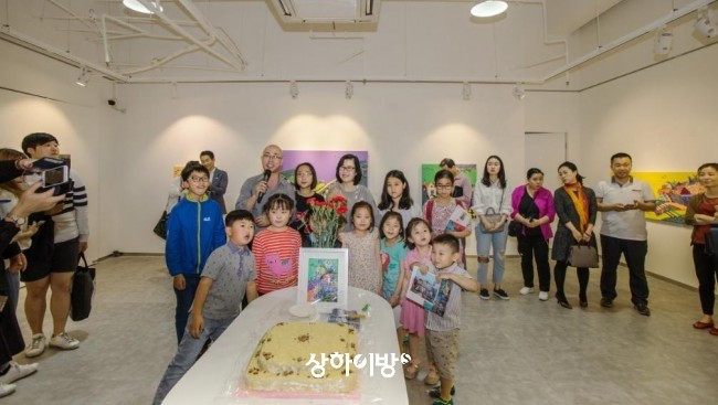 news26.jpg news26.jpg