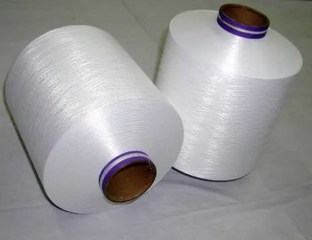 polyester yarn 1.png